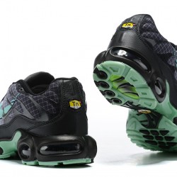 Stockx Nike Air Max Plus Tn Men Black Green CT1619-001 Shoes